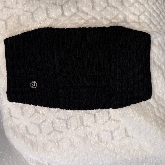 LULULEMON Cozy Ear  WARMER - Picture 1 of 2